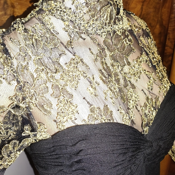 Stunning Vintage Black&Gold Gown - Picture 13 of 16